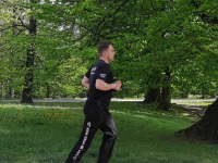 1CharytatywnyBiegHELPKravMaga-BeSafe20_copy_600x925