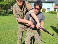 WalczMilitarnyKursKravMagaBeSafe6_copy_768x1091