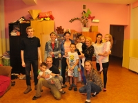Adam Grzeziółkowski ,dom samotnej matki legnica ścinawa akcja charytatywna zbieramy paczki krav maga be asafe pomaga lubin legnica krav maga kids (18)