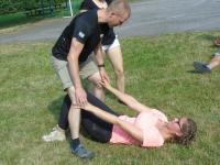 Piknik Wakacyjny Dom Dziecka w Piwszycach Krav Maga Be Safe Legnica akcja charytatywna w Legnicy Adam Grzeziółkowski strzelanie bojowe Lubin (43)