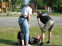 Piknik Wakacyjny Dom Dziecka w Piwszycach Krav Maga Be Safe Legnica akcja charytatywna w Legnicy Adam Grzeziółkowski strzelanie bojowe Lubin (59)