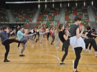 BEZpieczna kobieta lubin legnica krav maga Adam Grzeziółkowski treningi presonalne legnica Lubin strzelanie bojowe Lubin (4)