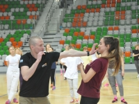 Krav Maga Bezpieczna Kobieta 2018 Lubin Adam Grzeziółkowski legnica treningi personalne krav maga legnica strzelanie bojowe lubin Be safe (4)