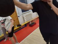 NIE-DAJ-SIE-CHWYCIC-ZA-TOREBKE-KRAV-MAGA-WOMAN-Adam-Grzeziolkowski-Krav-Maga-Be-safe-32