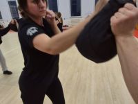 NIE-DAJ-SIE-CHWYCIC-ZA-TOREBKE-KRAV-MAGA-WOMAN-Adam-Grzeziolkowski-Krav-Maga-Be-safe-34