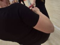 NIE-DAJ-SIE-CHWYCIC-ZA-TOREBKE-KRAV-MAGA-WOMAN-Adam-Grzeziolkowski-Krav-Maga-Be-safe-68