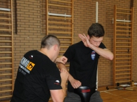 Egzaminy Krav Maga Global w Legnicy Tadeusz Dubicki Adam Grzeziółkowski strzelanie bojowe (30)