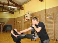 Egzaminy Krav Maga Global w Legnicy Tadeusz Dubicki Adam Grzeziółkowski strzelanie bojowe (36)
