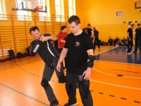 Krav Maga Legnica egzaminy na stopień G G weekend z Jackiem Walczakiem Adam Grzeziółkowski Krav mag kids Legnica trening Perosnlany lca strzelanie Lubin (15)
