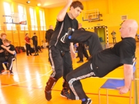 Krav Maga Legnica egzaminy na stopień G G weekend z Jackiem Walczakiem Adam Grzeziółkowski Krav mag kids Legnica trening Perosnlany lca strzelanie Lubin (32)