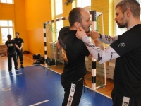 Krav Maga Legnica egzaminy na stopień G G weekend z Jackiem Walczakiem Adam Grzeziółkowski Krav mag kids Legnica trening Perosnlany lca strzelanie Lubin (37)