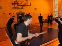 Krav Maga Legnica egzaminy na stopień G G weekend z Jackiem Walczakiem Adam Grzeziółkowski Krav mag kids Legnica trening Perosnlany lca strzelanie Lubin (53)