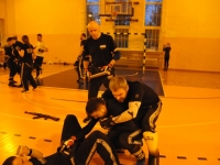 Krav Maga Legnica egzaminy na stopień G G weekend z Jackiem Walczakiem Adam Grzeziółkowski Krav mag kids Legnica trening Perosnlany lca strzelanie Lubin (69)