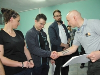 Krav Maga Legnica egzaminy na stopień G G weekend z Jackiem Walczakiem Adam Grzeziółkowski Krav mag kids Legnica trening Perosnlany lca strzelanie Lubin (79)