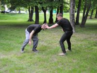 letnie-treningi-krav-maga-Adam-Grzeziolkowski-Lubin-legnica-strzelanie-bojowe-spalamy-kalorie-i-robimy-forme-114