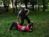 letnie-treningi-krav-maga-Adam-Grzeziolkowski-Lubin-legnica-strzelanie-bojowe-spalamy-kalorie-i-robimy-forme-127