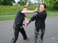 letnie-treningi-krav-maga-Adam-Grzeziolkowski-Lubin-legnica-strzelanie-bojowe-spalamy-kalorie-i-robimy-forme-150