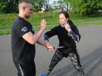 letnie-treningi-krav-maga-Adam-Grzeziolkowski-Lubin-legnica-strzelanie-bojowe-spalamy-kalorie-i-robimy-forme-157