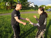 letnie-treningi-krav-maga-Adam-Grzeziolkowski-Lubin-legnica-strzelanie-bojowe-spalamy-kalorie-i-robimy-forme-18