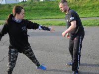 letnie-treningi-krav-maga-Adam-Grzeziolkowski-Lubin-legnica-strzelanie-bojowe-spalamy-kalorie-i-robimy-forme-6