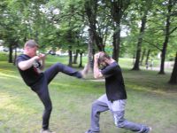 letnie-treningi-krav-maga-Adam-Grzeziolkowski-Lubin-legnica-strzelanie-bojowe-spalamy-kalorie-i-robimy-forme-63