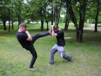 letnie-treningi-krav-maga-Adam-Grzeziolkowski-Lubin-legnica-strzelanie-bojowe-spalamy-kalorie-i-robimy-forme-68