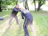 letnie-treningi-krav-maga-Adam-Grzeziolkowski-Lubin-legnica-strzelanie-bojowe-spalamy-kalorie-i-robimy-forme-79