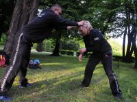 letnie-treningi-krav-maga-Adam-Grzeziolkowski-Lubin-legnica-strzelanie-bojowe-spalamy-kalorie-i-robimy-forme-84