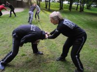 letnie-treningi-krav-maga-Adam-Grzeziolkowski-Lubin-legnica-strzelanie-bojowe-spalamy-kalorie-i-robimy-forme-91