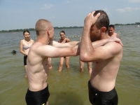 2dzien popłudnie lubin trening nad woda akcja plażing legnica Brenno Krav Maga Be Safe Adam Grzeziółkowski Brenno 2017 wakacje treningi personalne krav maga legnic (40)