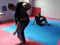 Krav Maga Legnica seminarium z jackiem Walczakiem Krav Maga Global Expert 3 Łodź strzelanie bojowe lubin (10)