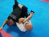 Krav Maga Legnica seminarium z jackiem Walczakiem Krav Maga Global Expert 3 Łodź strzelanie bojowe lubin (25)