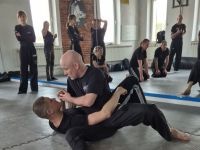 Seminarium-Krav-Maga-Wyjscie-z-dosiadu-Jacek-Walczak-Lodz-21