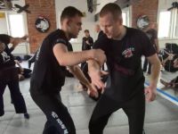 Seminarium-Krav-Maga-Wyjscie-z-dosiadu-Jacek-Walczak-Lodz-38