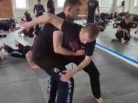 Seminarium-Krav-Maga-Wyjscie-z-dosiadu-Jacek-Walczak-Lodz-39