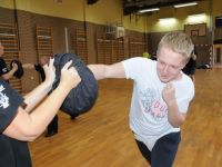 krav-maga-be-safe-Legnica-szkolenie-urban-warrior-lubin-obrona-przed-nozem-12