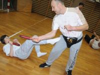 krav-maga-be-safe-Legnica-szkolenie-urban-warrior-lubin-obrona-przed-nozem-151