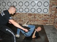 krav-maga-be-safe-Legnica-szkolenie-urban-warrior-lubin-obrona-przed-nozem-58