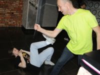 krav-maga-be-safe-Legnica-szkolenie-urban-warrior-lubin-obrona-przed-nozem-71