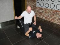 krav-maga-be-safe-Legnica-szkolenie-urban-warrior-lubin-obrona-przed-nozem-81