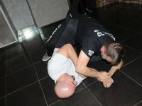krav-maga-be-safe-Legnica-szkolenie-urban-warrior-lubin-obrona-przed-nozem-84