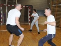krav-maga-be-safe-Legnica-szkolenie-urban-warrior-lubin-obrona-przed-nozem-97