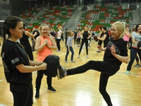 Bezpieczna Kobieta Lubin Krav maga Legnica Adam Grzeziółkowski strzelanie lubin treningi perosnalne (1)
