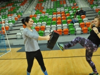 Bezpieczna Kobieta Lubin Krav maga Legnica Adam Grzeziółkowski strzelanie lubin treningi perosnalne (17)