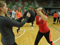 Bezpieczna Kobieta Lubin Krav maga Legnica Adam Grzeziółkowski strzelanie lubin treningi perosnalne (20)