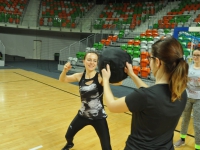 Bezpieczna Kobieta Lubin Krav maga Legnica Adam Grzeziółkowski strzelanie lubin treningi perosnalne (29)