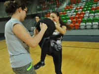 Bezpieczna Kobieta Lubin Krav maga Legnica Adam Grzeziółkowski strzelanie lubin treningi perosnalne (32)