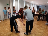 001Krav maga MOPS uczniowie Krav Maga Be Safe lubin legnica projekt Bezpieczna Rodzina szkolenie z Mopsem Adam Grzeziółkowski Strzelanie Bojowe Lubin Treningi Personalne Legnica Zespół Szkół nr 2 Lubin  (45)
