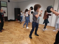 001Krav maga MOPS uczniowie Krav Maga Be Safe lubin legnica projekt Bezpieczna Rodzina szkolenie z Mopsem Adam Grzeziółkowski Strzelanie Bojowe Lubin Treningi Personalne Legnica Zespół Szkół nr 2 Lubin  (63)