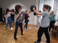 001Krav maga MOPS uczniowie Krav Maga Be Safe lubin legnica projekt Bezpieczna Rodzina szkolenie z Mopsem Adam Grzeziółkowski Strzelanie Bojowe Lubin Treningi Personalne Legnica Zespół Szkół nr 2 Lubin  (64)